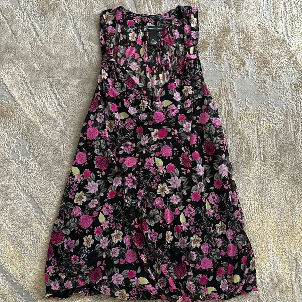 INC Floral Sleeveless Top - Size XL
